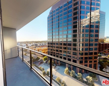 11750 Wilshire Boulevard - Photo Thumbnail 4