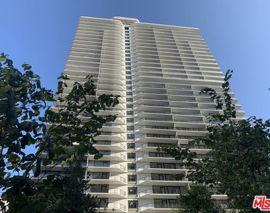 11750 Wilshire Boulevard - Photo Thumbnail 36