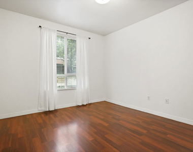 100 S Alameda Street - Photo Thumbnail 16