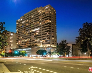 10501 Wilshire Boulevard - Photo Thumbnail 27