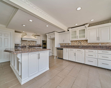 140 Mount Olive Drive - Photo Thumbnail 31