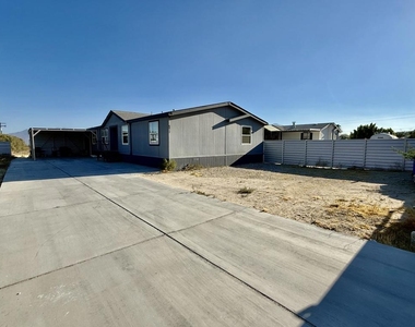 64173 Thomas Avenue - Photo Thumbnail 23