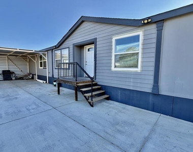 64173 Thomas Avenue - Photo Thumbnail 26