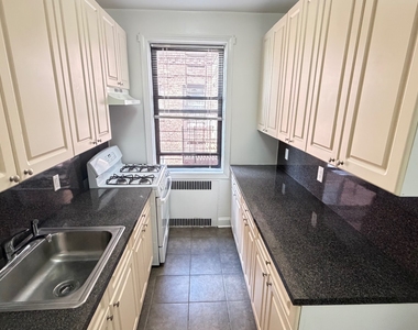 36-19 167th Street - Photo Thumbnail 4