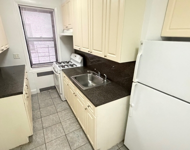 36-19 167th Street - Photo Thumbnail 3