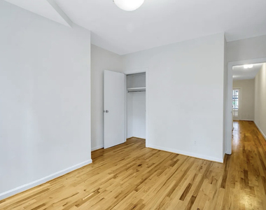 1167 2nd Avenue - Photo Thumbnail 5