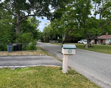 218 Bayview Drive - Photo Thumbnail 14