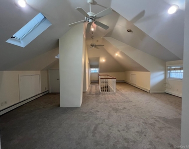8 Bogart Avenue - Photo Thumbnail 14