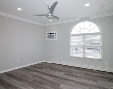 183 N Wellwood Avenue - Photo Thumbnail 7