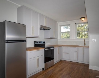 173 Sea Cliff Avenue - Photo Thumbnail 1