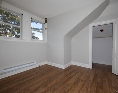 173 Sea Cliff Avenue - Photo Thumbnail 7