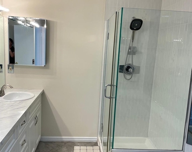 261 Pond View Ln - Photo Thumbnail 12
