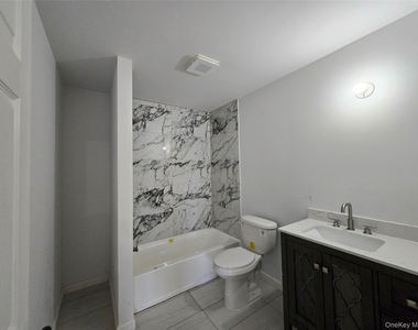 54 Madison Avenue - Photo Thumbnail 19