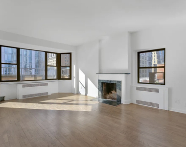 121 Madison Avenue - Photo Thumbnail 1