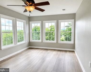20 Dunlap Drive - Photo Thumbnail 21