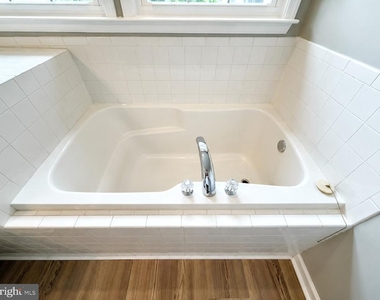 20 Dunlap Drive - Photo Thumbnail 28