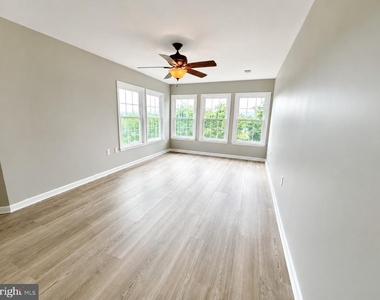 20 Dunlap Drive - Photo Thumbnail 20