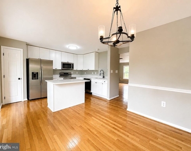 20 Dunlap Drive - Photo Thumbnail 8