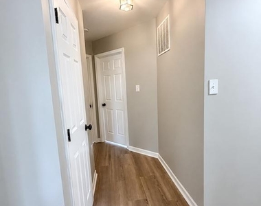 20 Dunlap Drive - Photo Thumbnail 31