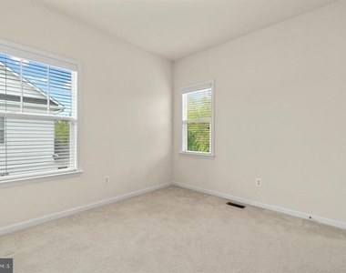 14160 Catbird Drive - Photo Thumbnail 17