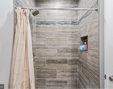 3028 Landing Eagle Court - Photo Thumbnail 20