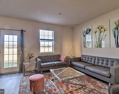 158 Allison Drive - Photo Thumbnail 8