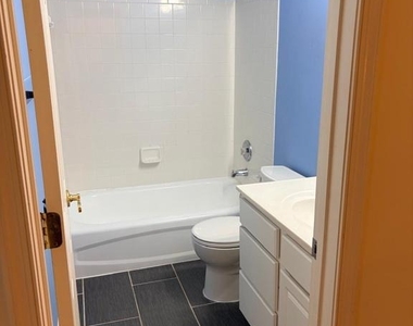 21784 Oakville Terrace - Photo Thumbnail 15