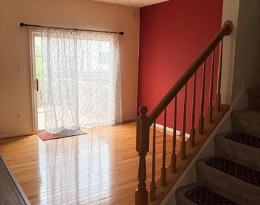 21784 Oakville Terrace - Photo Thumbnail 22