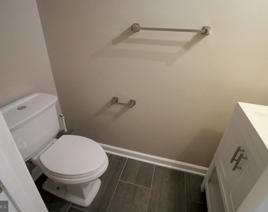 20940 Cox Mills Court - Photo Thumbnail 11