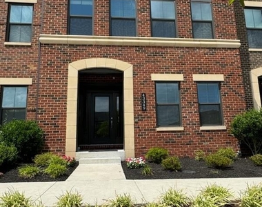 43349 Stadium Terrace - Photo Thumbnail 2