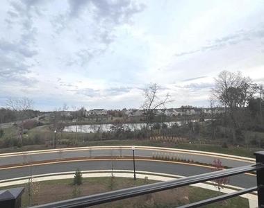 22782 Hanson Overlook Terrace - Photo Thumbnail 31