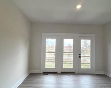22782 Hanson Overlook Terrace - Photo Thumbnail 5