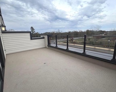 22782 Hanson Overlook Terrace - Photo Thumbnail 32