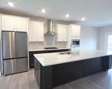 22782 Hanson Overlook Terrace - Photo Thumbnail 15