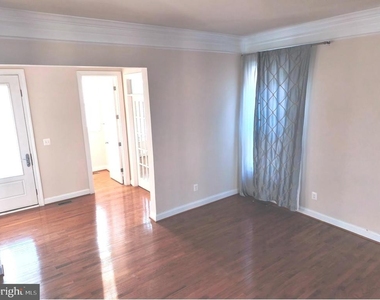 20792 Exchange Street - Photo Thumbnail 7