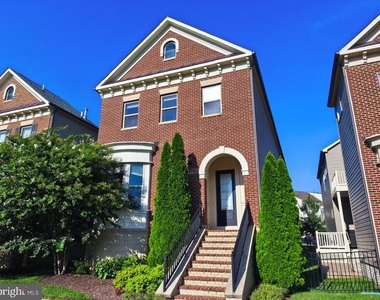 20792 Exchange Street - Photo Thumbnail 1