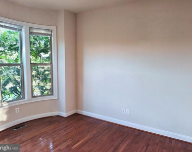 20792 Exchange Street - Photo Thumbnail 10