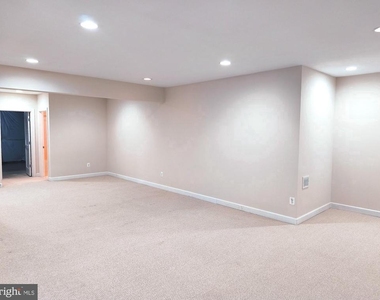 20792 Exchange Street - Photo Thumbnail 41