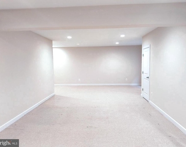 20792 Exchange Street - Photo Thumbnail 39