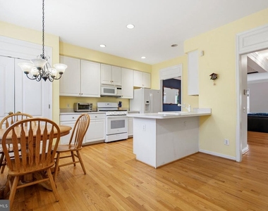 20866 Trinity Square - Photo Thumbnail 13