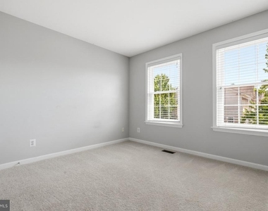 20866 Trinity Square - Photo Thumbnail 20