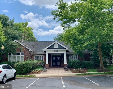 20311 Beechwood Terrace - Photo Thumbnail 13