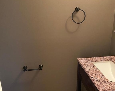 1666 Barnstead Drive - Photo Thumbnail 4