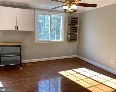 1666 Barnstead Drive - Photo Thumbnail 10