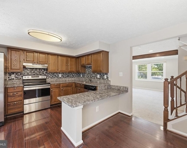 14126 Red River Drive - Photo Thumbnail 11