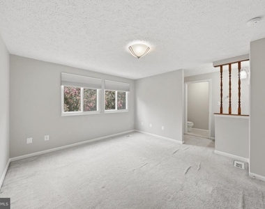 14126 Red River Drive - Photo Thumbnail 21