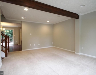 14126 Red River Drive - Photo Thumbnail 7