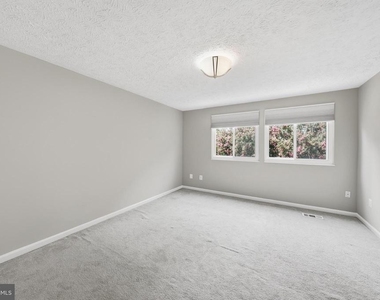 14126 Red River Drive - Photo Thumbnail 20