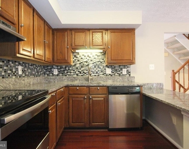 14126 Red River Drive - Photo Thumbnail 16