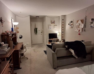 1121 Arlington Boulevard - Photo Thumbnail 20